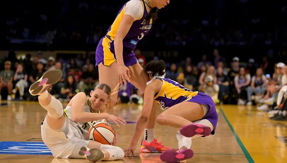 German Trio-Burrell-Hambi keeps sparks alive