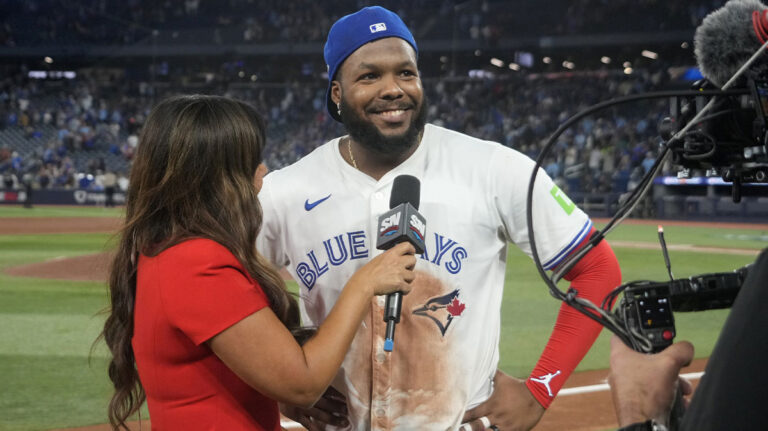 Vladimir Guerrero Jr. sends a powerful message to Toronto before Game 7