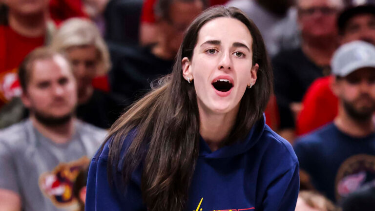 Caitlin Clark wants Chicago good luck vs. Brewery