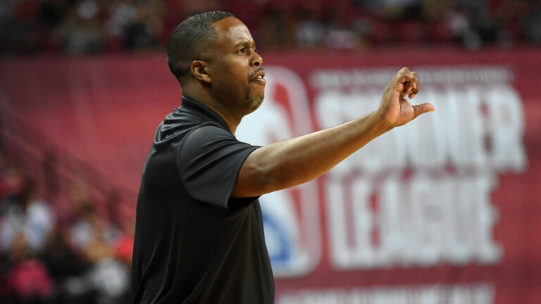 Reddit found a video of Gilbert Arenas talking about gambling with Damon Jones ‘at LeBron’s place’ in 2006.