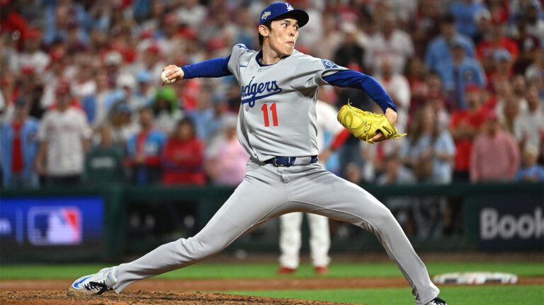 Roxy Sasaki takes Phillies with 1. Career savings