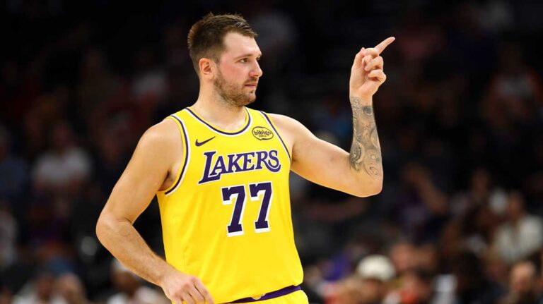 Luka Doncic makes LA history with consecutive 40-point games