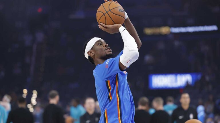 Shai Gilgeous-Alexander visited Tyrese Haliburton after Game 7 of the NBA Finals