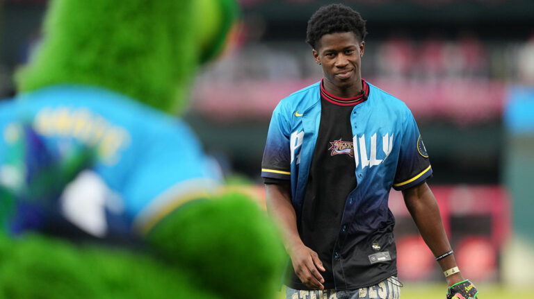 Nick Sister Everything but verifies VJ Edgecombe, it will be starter