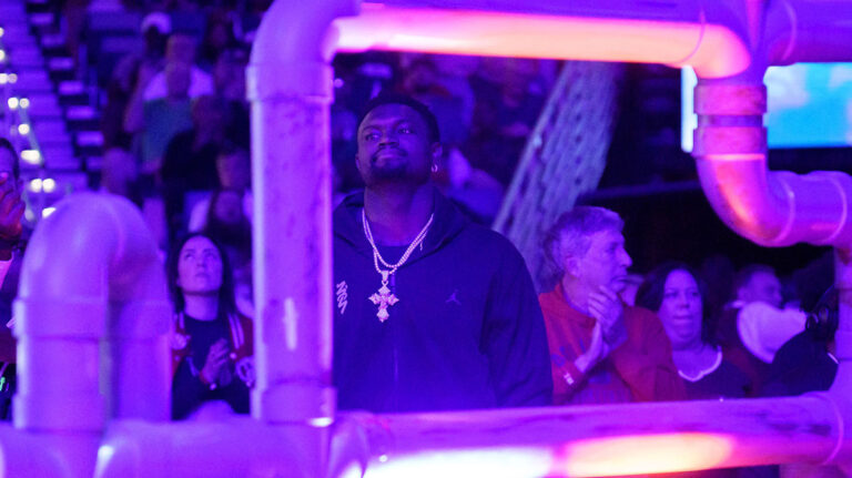 Zion Williamson plays down the severity of his foot injury