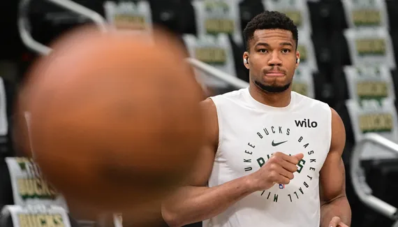 Giannis Antetokounpo was finally able to join the BUCKS