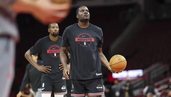 Clint Capela returns to Houston to finish the job