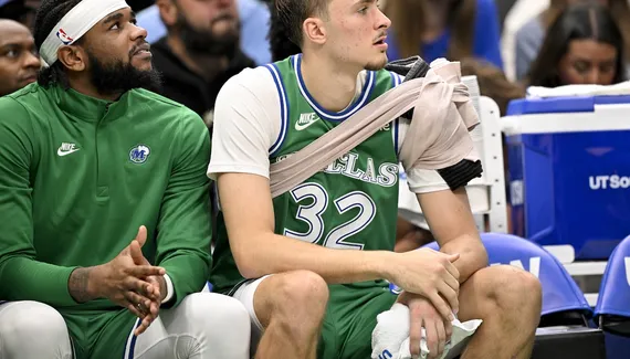 A painful evening for Cooper Flagg