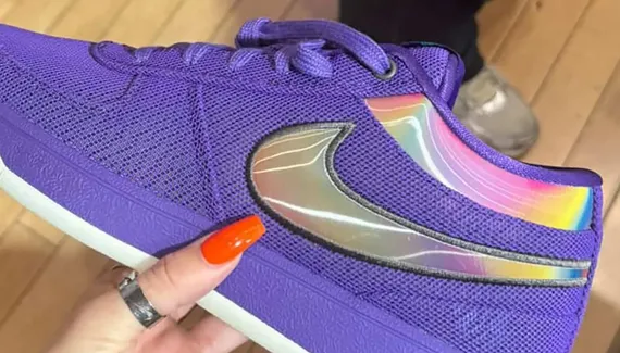 Nike Book 1 “Aurora” is having fun