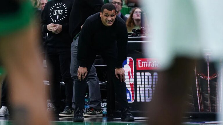 Why Joe Mazzulla kept his cool after Cade Cunningham’s call