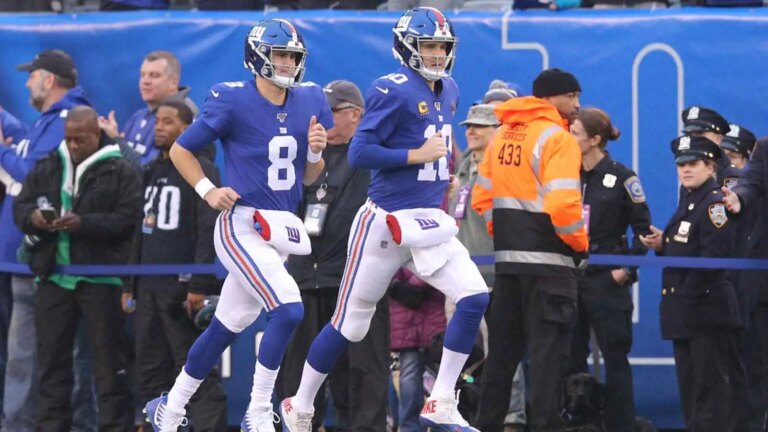 Daniel Jones reunites with ‘huge fan’ Eli Manning