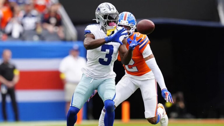 George Pickens opens for Dak Prescott, CeeDee Lamb