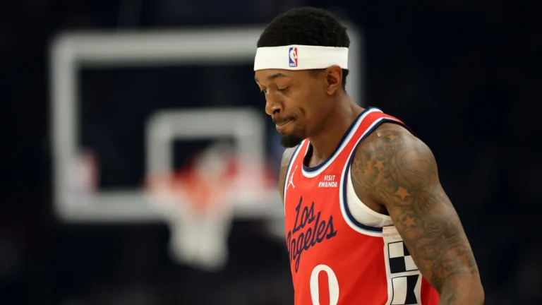 Clippers’ Top 3 Targets to Replace Bradley Beal After Season-Ending Injury