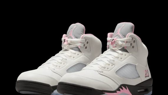 A “soft pink” touch on the Air Jordan 5