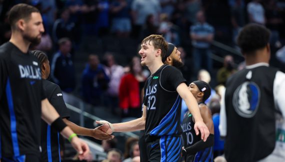 At the end of the suspense, Cooper Flag brings back the smiles to the Mavericks