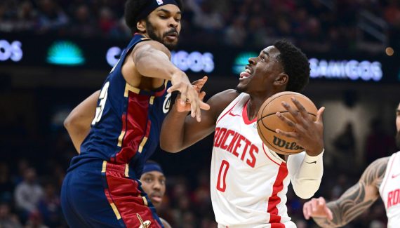 With Aaron Holiday stunning, the Rockets are resisting the Cavaliers’ comeback