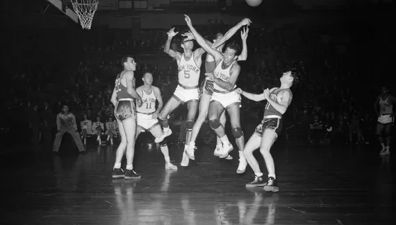 On November 1, 1946, Toronto and New York played the first game in BAA/NBA history