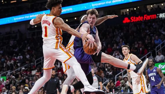 The Hawks are resisting Kon Knuepel’s new hot streak