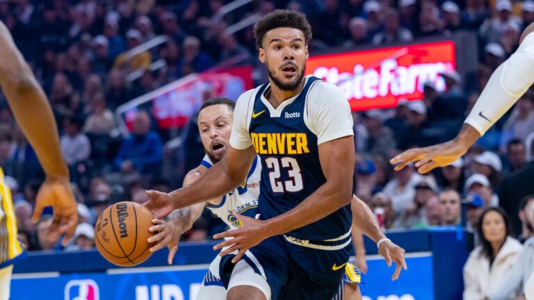 Cam Johnson limps out of Mavericks game to add to injury woes