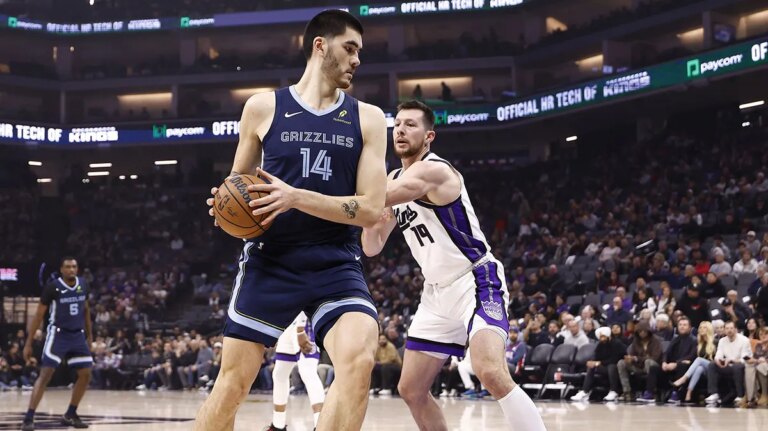 Zach Edey is out at least four weeks with an ankle injury