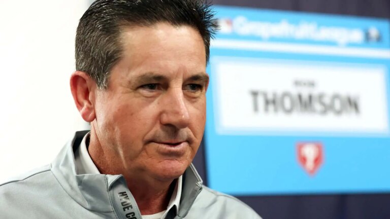 Philadelphia signs minor league catcher