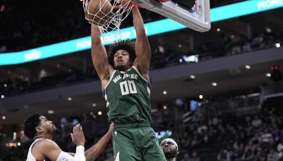 Without Giannis (injured), the Bucks make the Pistons give up!