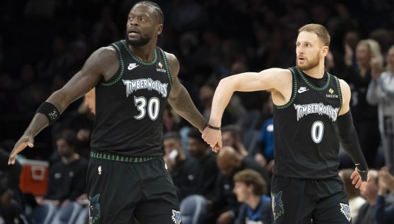 Even without Anthony Edwards, the Wolves continue against the Kings