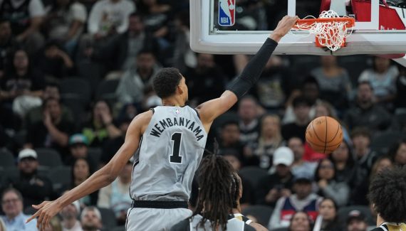 Victor Wembanyama and the Spurs have fun against the Wizards
