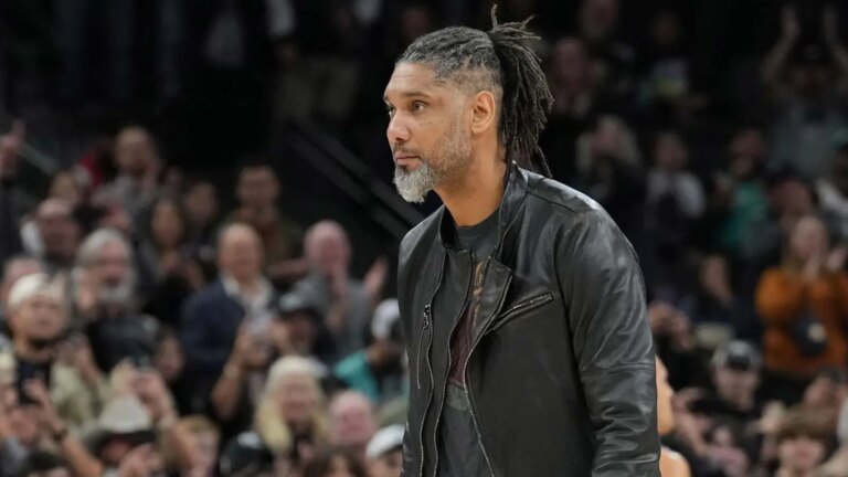 Tim Duncan shows support for Monty Williams’ son