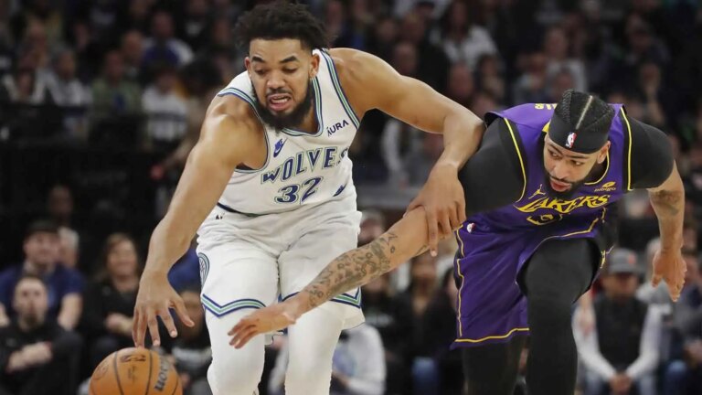 Bill Simmons floats Anthony Davis for the Karl-Anthony Towns trade