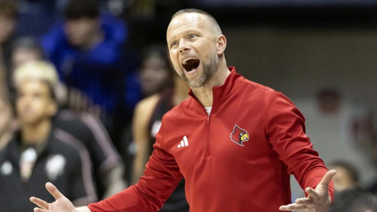 Pat Kelsey calls Duke loss a ‘kick in the ass’