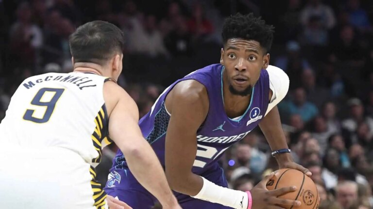 Brandon Miller was ejected after 2 technicals against the Pacers