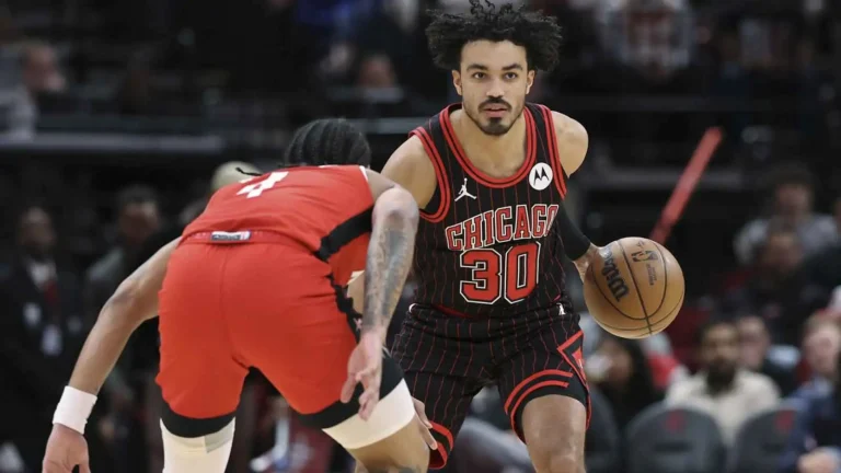 Tre Jones makes Chicago history with a monster game against the Rockets