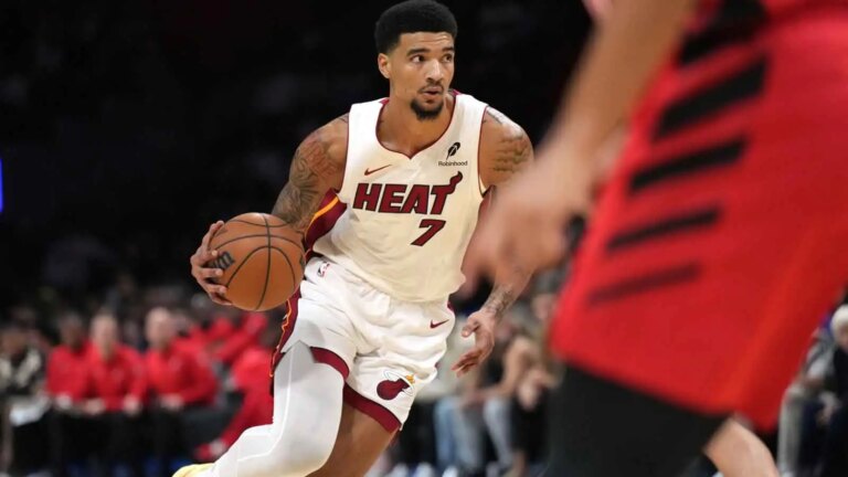 Erik Spoelstra gives Kel’el Ware a harsh reality check after the game in the 2nd half