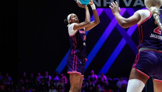 Dominique Malonga shines for the start of the Unrivaled season