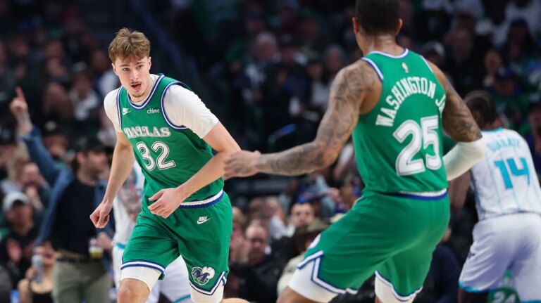 Cooper Flagg’s 49-point game prompts a response from Dwight Howard