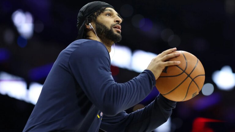 Jamal Murray headlined a long injury report against the Bucks