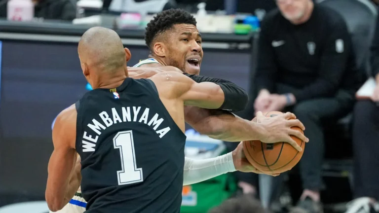 Historic slump for Milwaukee and it’s time for Giannis to go