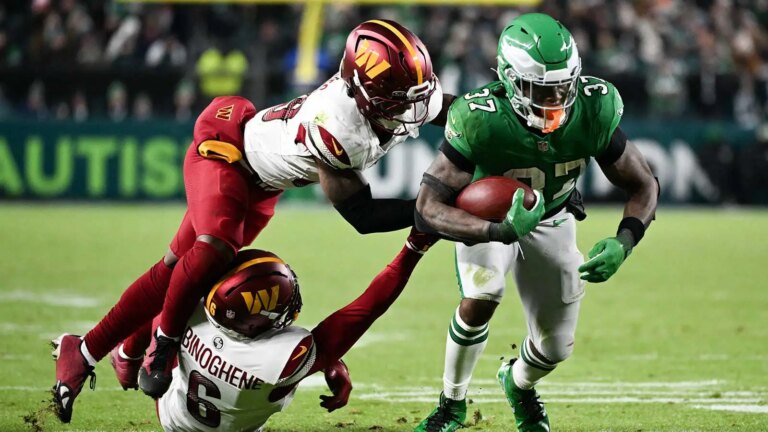 Jason Kelce breaks down which player must improve against the 49ers