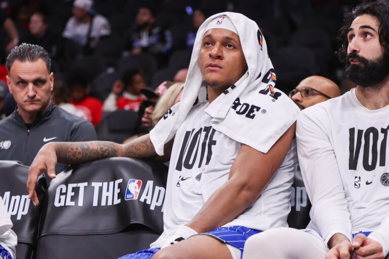 Magic returns home with the same problems