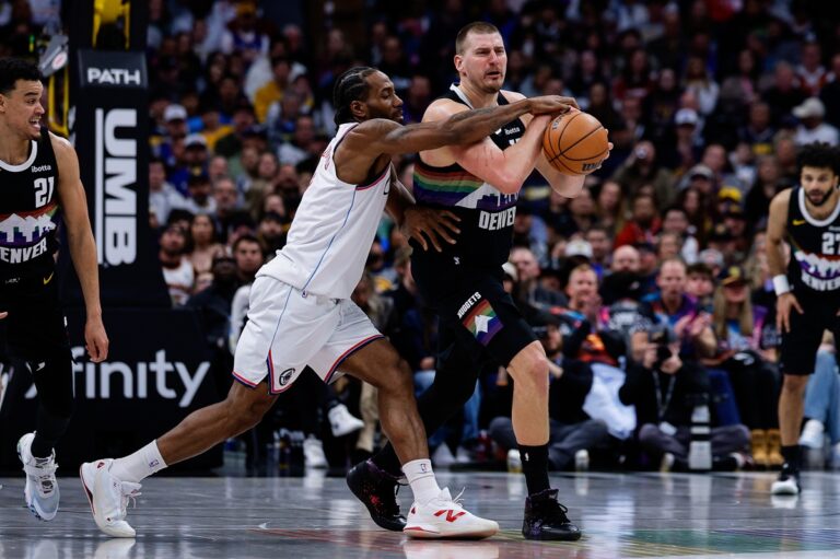 To return, Nikola Jokić scores 31 points and brings victory to the Nuggets