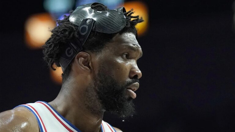 Is Joel Embiid playing tonight? 76ers report against heat injuries