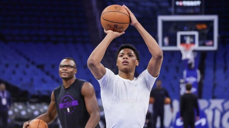 Ace Bailey pulls off a crazy self-alley-pop off the board for a huge 2-handed slam