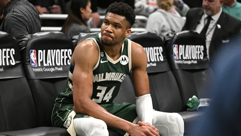 Giannis Antetokounmpo commits to Milwaukee “as of today”