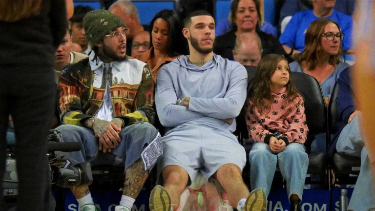 Warriors looking to add Lonzo Ball on the buyout market