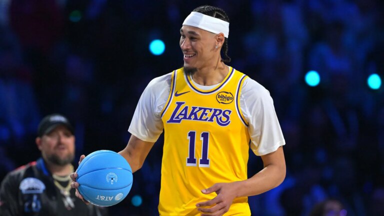 Jaxon Hayes’ admission to “Hawaii” hints at future plans for the dunk contest