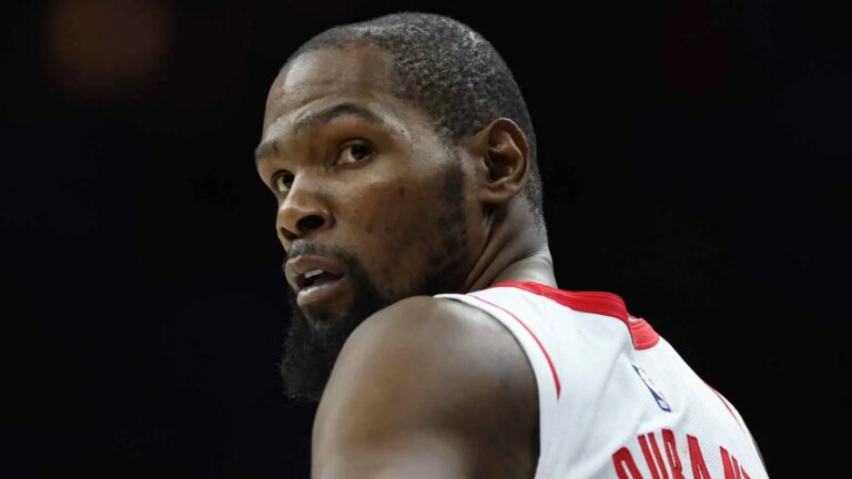 Kevin Durant breaks silence on alleged Twitter account