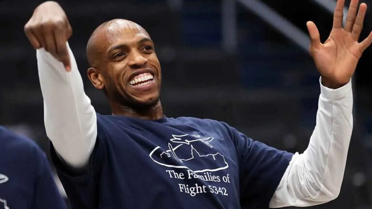 Jason Kidd shares Khris Middleton’s plan after Anthony Davis trade