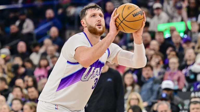 Jusuf Nurkić underwent nose surgery at the end of the season