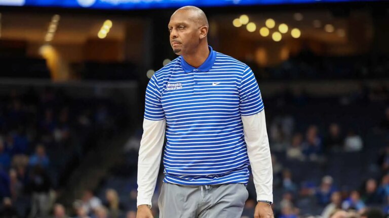 Penny Hardaway fights back tears after losing to South Florida